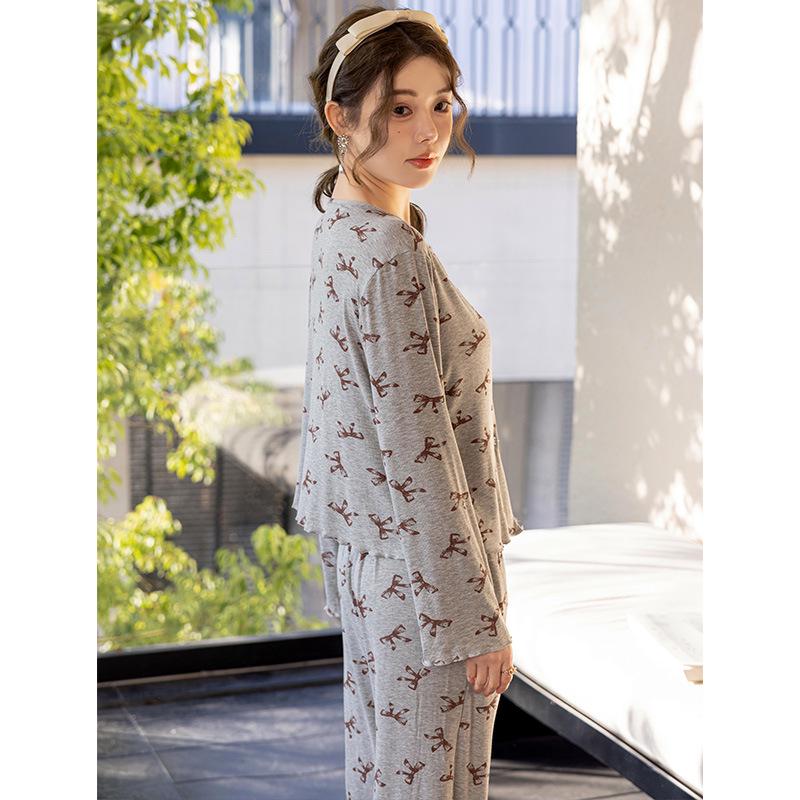 Women's Gray Bow Pattern Long Sleeve Pajama Set: Casual & Comfortable for Spring/Summer