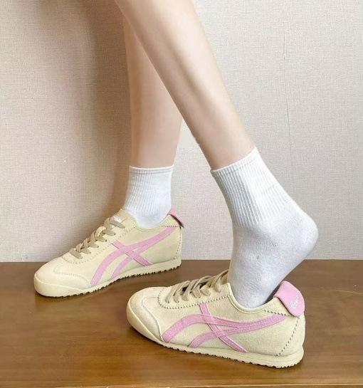 American retro soft sole inner height increase yellow German training shoes women's 2025 spring new sports and leisure board shoes Forrest Gump shoes