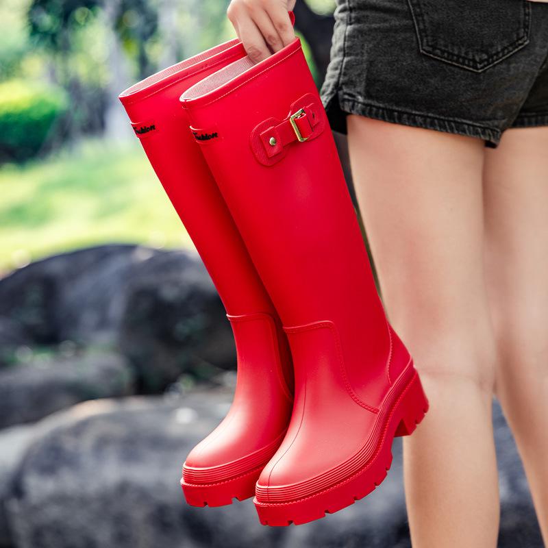 Stivali da Pioggia Impermeabili Antiscivolo Alti da Donna con Fibbie - Alla Moda, Versatili, Suola Spessa, Scarpe da Esterno Transfrontaliera per Adulti.