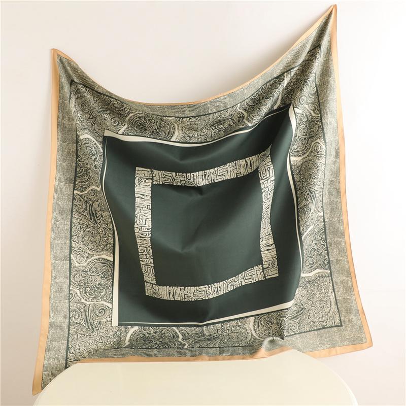 European and American retro printed silk scarf twill silk large square scarf travel sunscreen shawl cashew simple scarf autumn and winter women