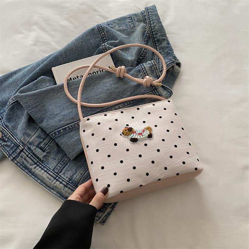 Trendy Street Style New Fashionable Small Tote Bag With Soft Structure And Beautiful Design розовый