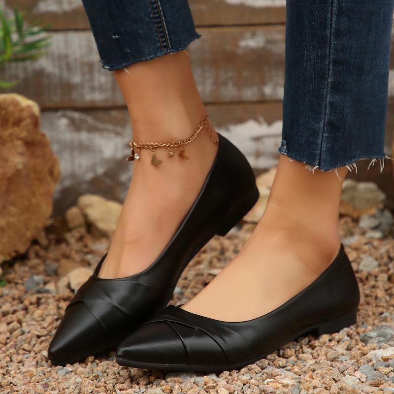 

2025 New Women Cute High Quality Leather Pointed Toe Flat Shoes Lady Casual Office Shoes White Comfy Shoes 36