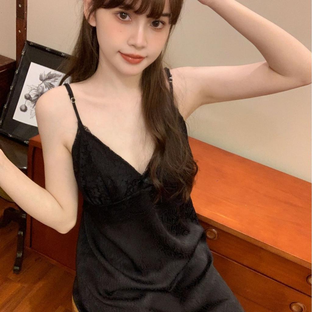 Simulated silk sexy nightgown women's summer senior suspender ice silk pajamas ins wind pure desire pajamas jacquard