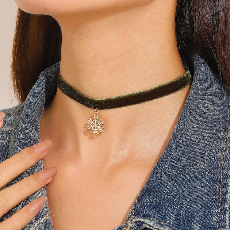 Snowflakes Christmas Tree Bells Velvets Collar Necklace Christmas Clavicle Chain