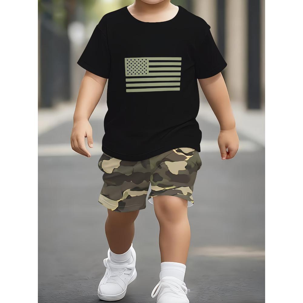 Geometric Color Block Kids Sport Suit Short Sleeve Tee and Shorts 2-Piece Set Green Casual Summer Clothes for Boys