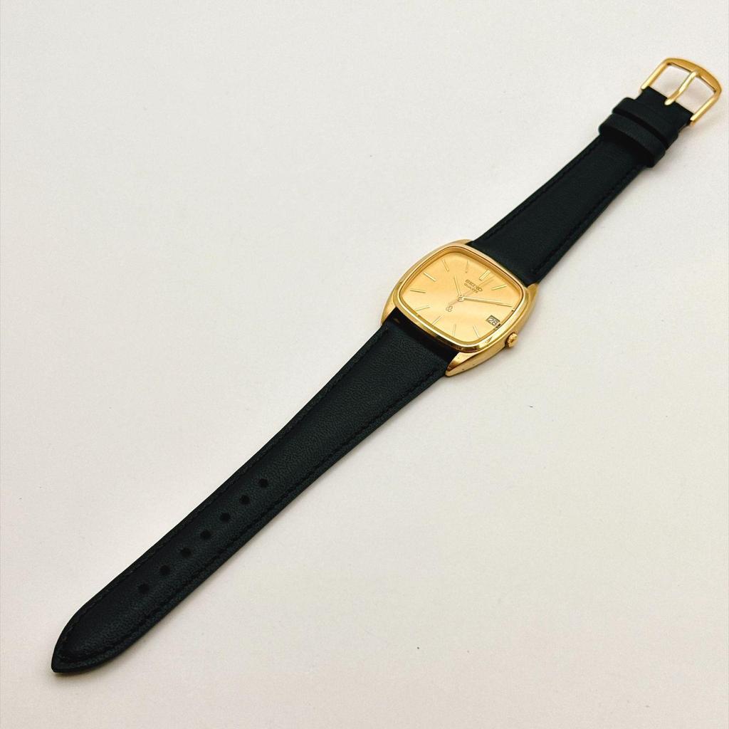 Used B199 [Working, Excellent Condition, 1981 Vintage, New Belt] SEIKO Quartz Gold-Tone Tonneau Case Men's Watch