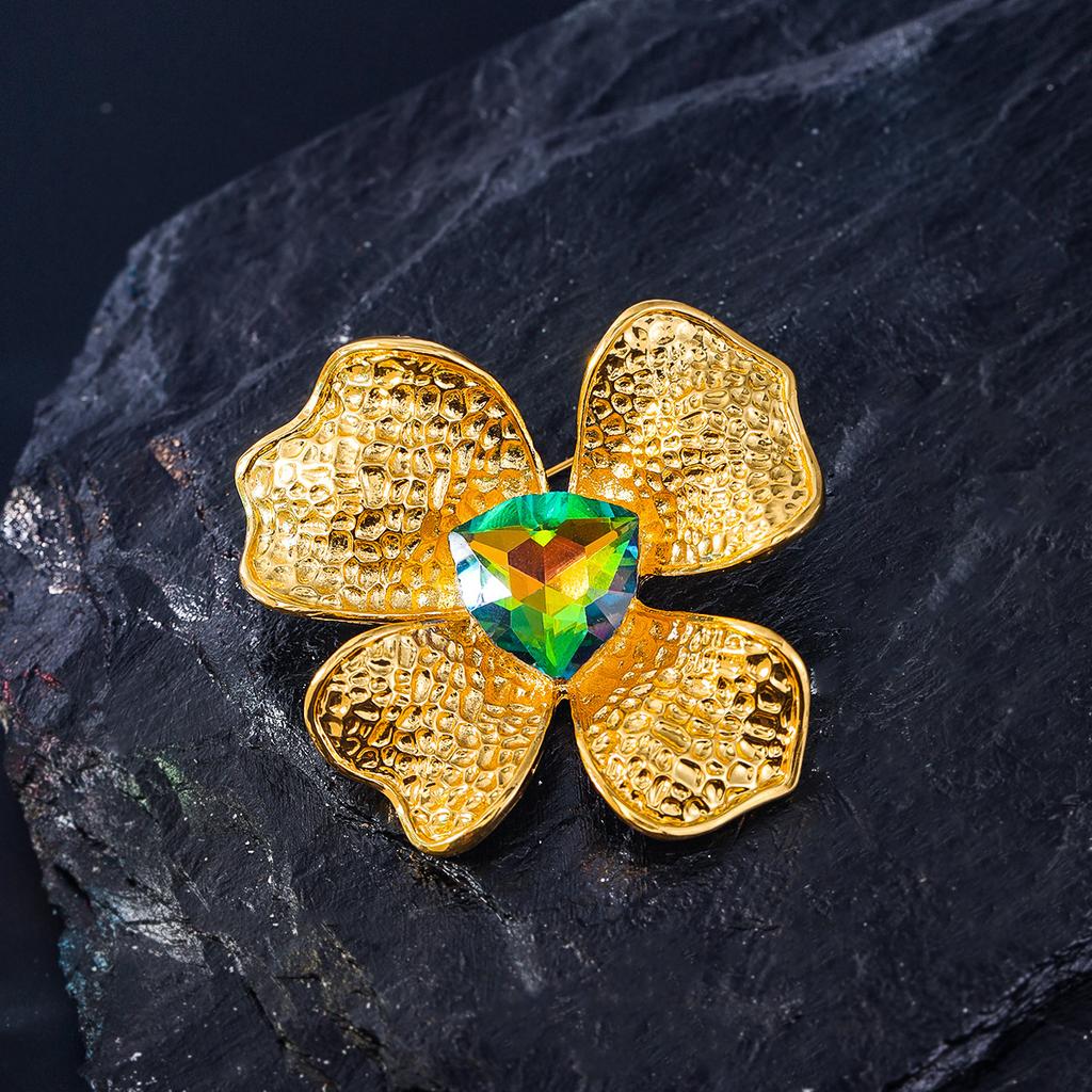 Premium Sense Metal Flower Brooch Clothing Summer Women's Bag Decoration Pendant Hat Fixing Pin Wholesale Jewelry