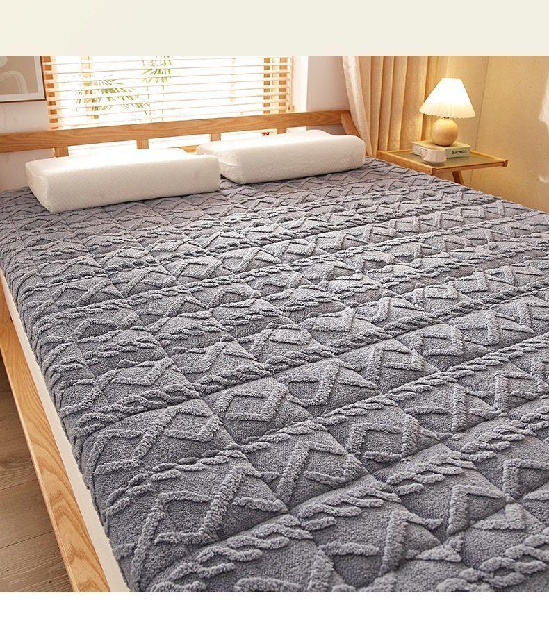 Lambswool mattress, home soft mattress, bedroom mattress pad, winter thickened warm milk fleece mattress