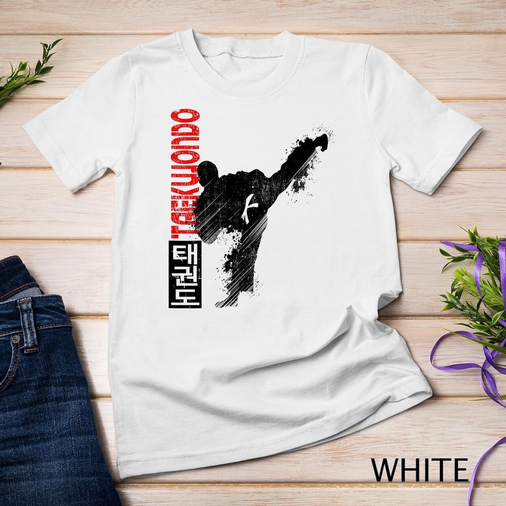 

Taekwondo Martial Art Shirt - Distressed Style Kick Unisex T-shirt 4XL