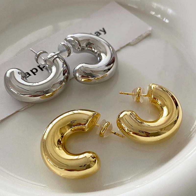 Vintage Metal C Shape Hoop Earrings for Women Girls Minimalism Gold Silver Color Round Thick Chunky Huggie Earrings Jewelry