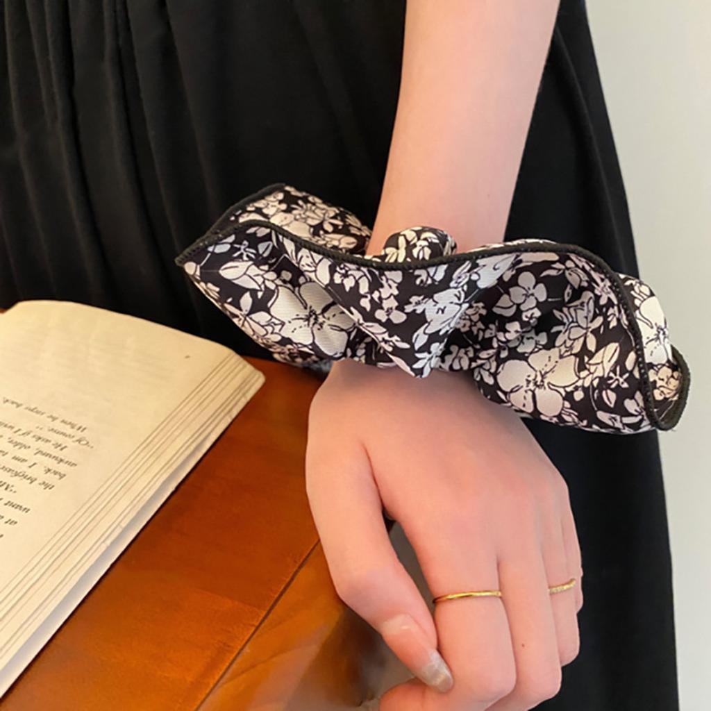 Korean Woman Big Elegant Black White Printed Elastic Hair Band Scrunchies Hair Ties Ladies Ponytail Holder Hair Accessories
