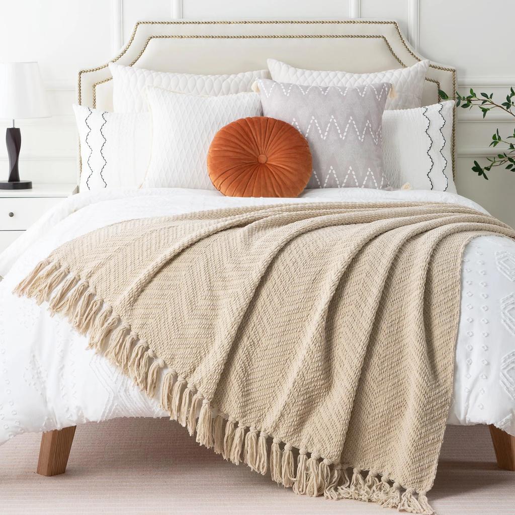 Battilo Chenille Knitted Throw Blanket for Couch Soft Thick Decorative Sofa Blanket Plaid Bed Throws Spring Living Room Decor