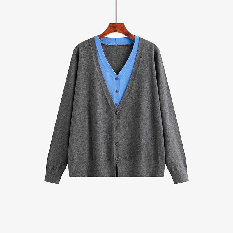

Women s Plus Size Color Block V-Neck Knit Cardigan - Winter 2025 Loose Fit Sweater Coat 3XL (180-220 lbs) сірий колір