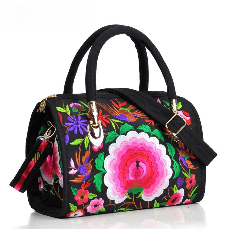 Bohémské ženy Květinová vyšívaná plátěná kabelka Vintage Dámské Ležérní Etické Boho Nákupní taška na zip přes rameno