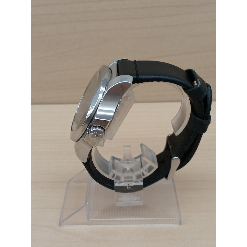 Used VICTORINOX 241737 VICTORINOX Quartz