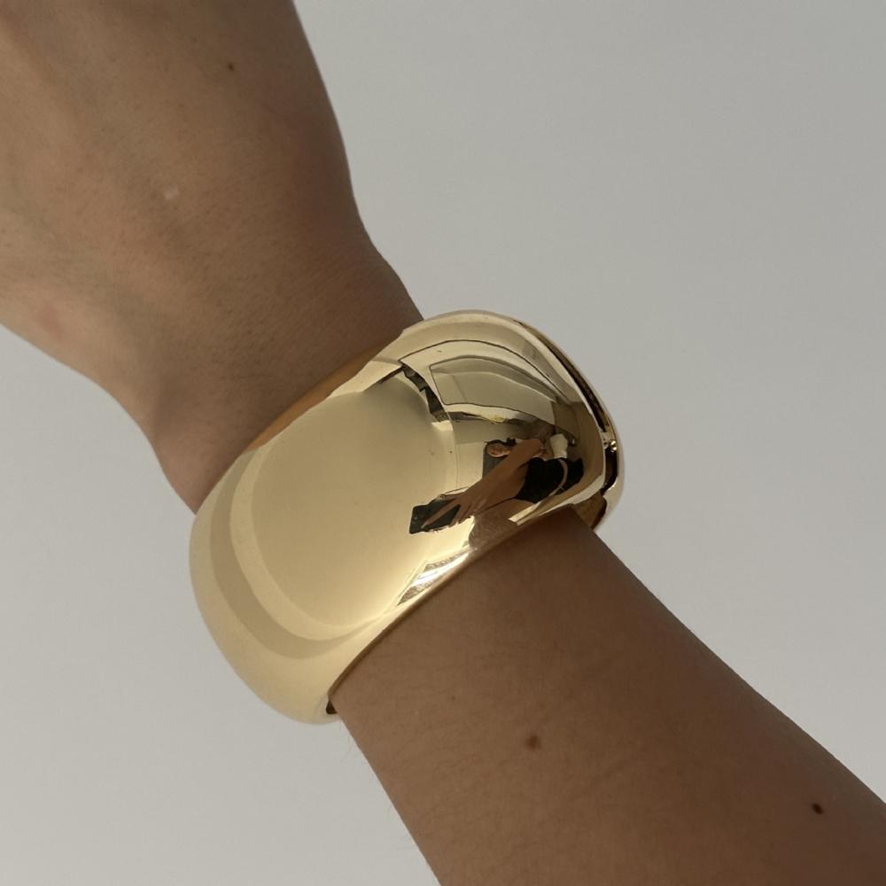 

Exaggerated Punk Gold Color Chunky Wide Bangles Women Punk Heavy Metal Geometric Wide Hand Braceles Neutral Jewelry