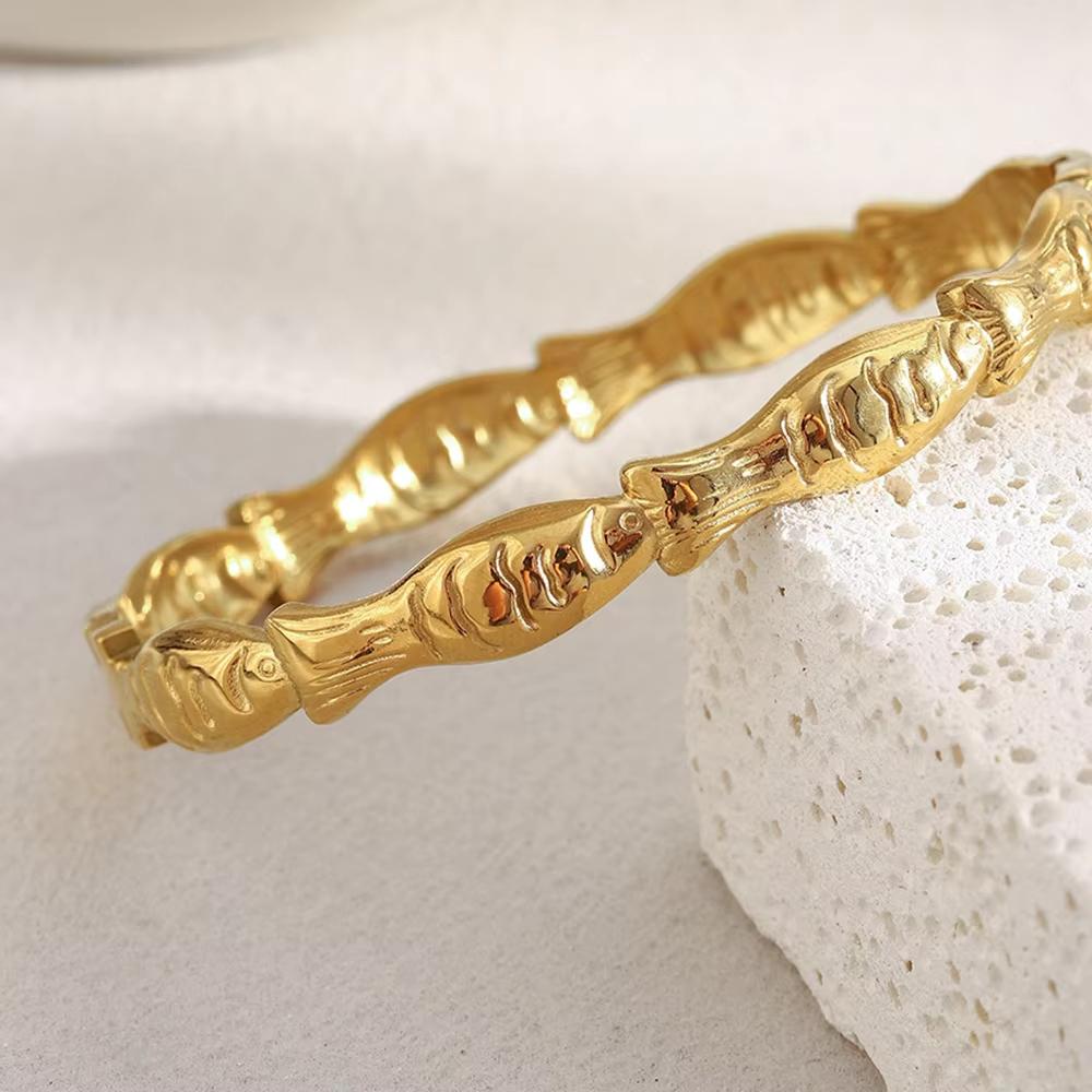 Koi Fish Bracelet Lucky Goldfish Design Stainless Steel 18K Gold Plated Handmade Hip Hop Jewelry Niche