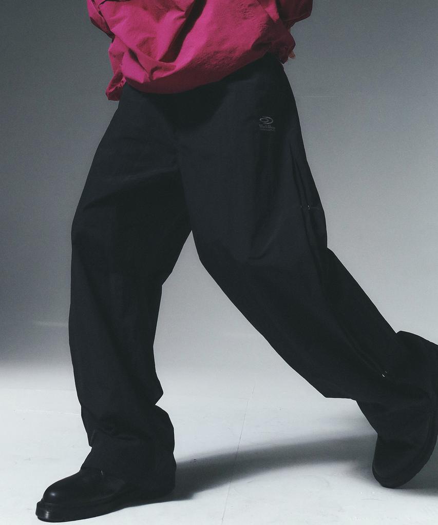 TRAVEL Workshop Side Snap Pants Black