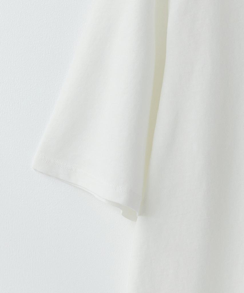 Leopeusaideu Scoop Neck T-Shirt Off White