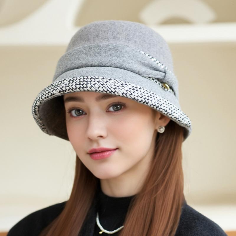 Nový dámský zimní klobouk bucket Módní malý kostkovaný vlněný klobouk kbelíkový Venkovní cestovní teplý klobouk