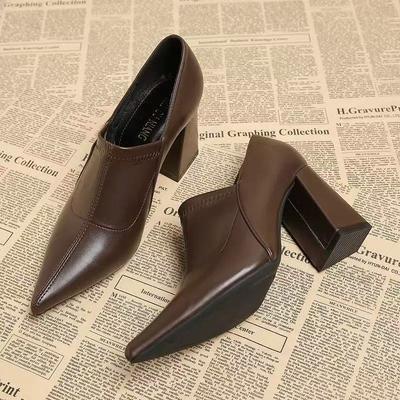 European and American Retro Small Leather Shoes Women's Single Shoes Autumn and Winter New High Heels Pointed Thick Heels Women's Shoes Fashion High