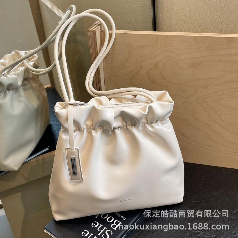 Cloud Underarm Bag Women's 2025 New Summer Versatile Large Bag Shoulder Bag Women's Large-capacity Tote Women's Bag