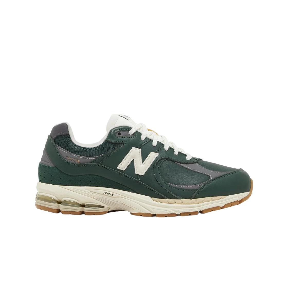

Зеленые мужские кроссовки New Balance 2002R Vintage Leather Pack M2002RVI