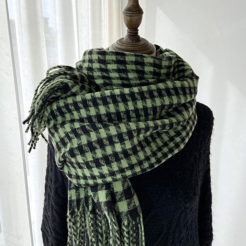 Scarf Women's Winter New Warm Retro Plaid Contrasting Color Thousand Bird Plaid Knitted Scarf Fringed Shawl