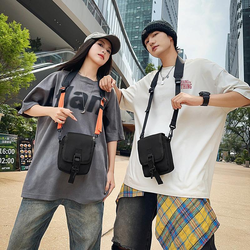Hong Kong style cool locomotive ins neutral men's satchel new mobile phone shoulder messenger bag