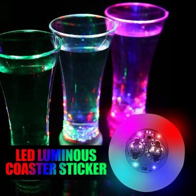 1 Stück LED Untersetzer Leuchtende Untersetzer Aufkleber Spirituosenflasche Getränk Leuchtende Tassenmatte Club Bar Party Auto Hochzeit Vasen Deko