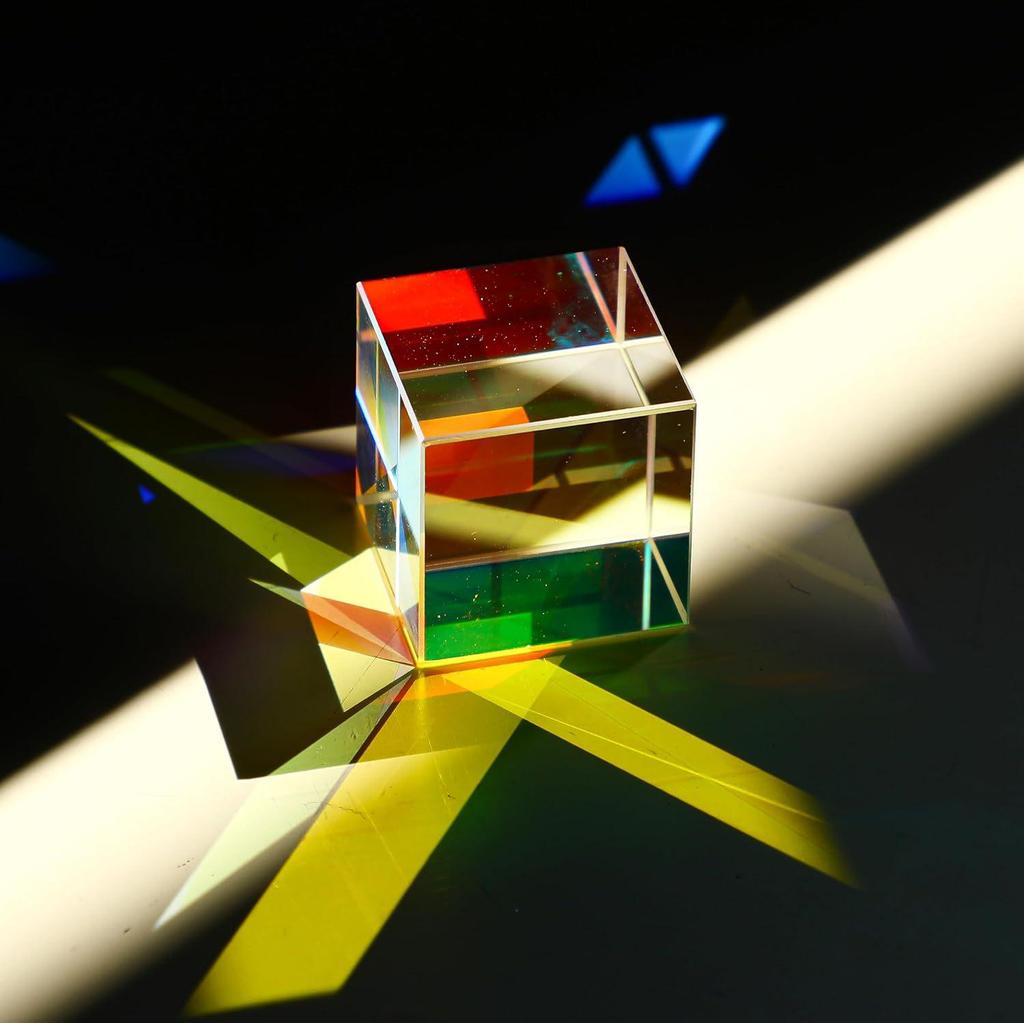 Sun Catcher Prism Cube: Colorful Crystal Glass Ornament - Ideal Qixi Gift for Girlfriend