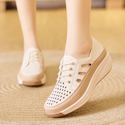 Sneakers da Donna a Dondolo Scarpe Casual Mocassini in Vera Pelle Scarpe Sportive Traforate per Donna 2026 Nuove Sneakers con Zeppa Taglia Grande 44