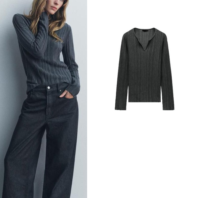 24 Fall and Winter New Women's Clothing Fashion Wind Slit Knitted Rib V Neck Long Sleeves Bottoming Shirt T-shirt 8779464