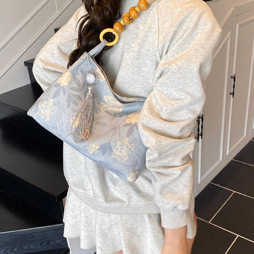 Armpit Bag New Chinese Style Handbag Tassel Pendant Cheongsam Shoulder Bag Party