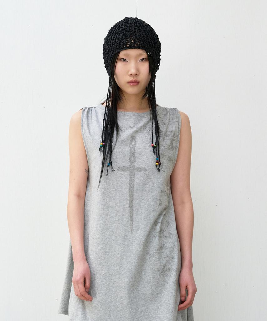 THEVINYLHOUSE Beaded Crochet Beanie (W) Black