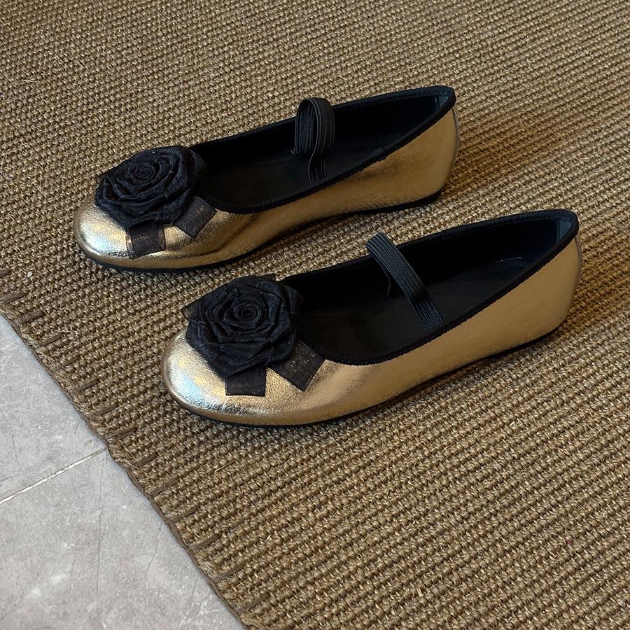 Sheepskin version~ retro national style flower Mary Jane shoes women's summer gentle shallow mouth word belt with skirt flat-soled single shoes