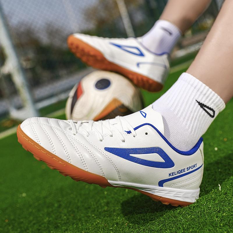 Men's Football Field Boots Professional Society Cleats Teenager Futsal Shoes Grass Training Non-slip Football Shoes  New