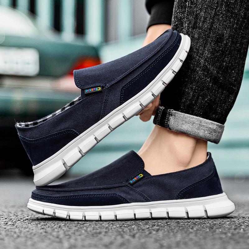 2024 New Foot Cover Canvas Loafers Men's One-pedal Men's Casual Shoes Old Beijing Cloth Shoes Spot