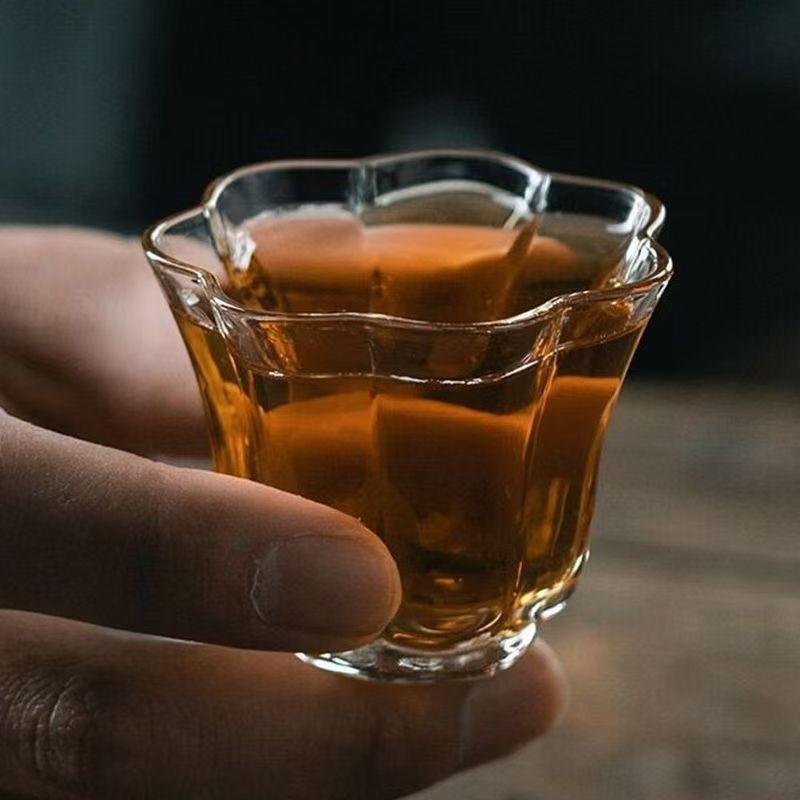 1 Piece 60ml 80ml Heat Resistant Kong Fu Master Tea Cup Small Capacity Vertical Texture Thick Sake Soju Tasting Glass Drinkware