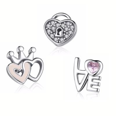 Parures et bijoux – Charms