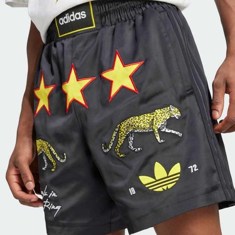 Adidas Originals Classic Sports Series Comfortable Striped Loose Fit Three-Quarter Casual Shorts Men Shorts Black KA4546