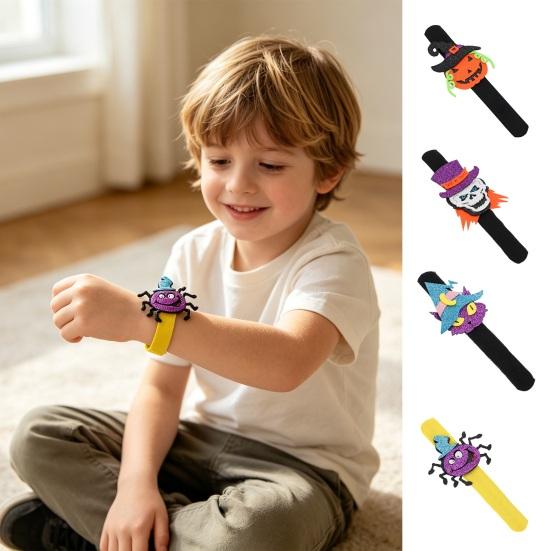 Bunte Klatscharmbänder Halloween Glitzer Filzarmband, Cartoon Kürbis Totenkopf Katze Spinne Feiertagsthema Armband Klapparmband, Partygeschenke für