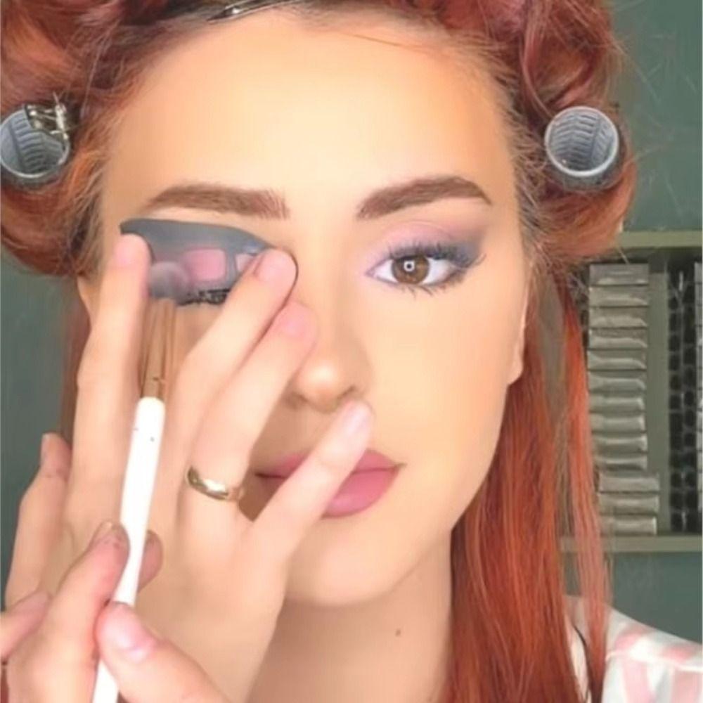 Wearing Aid Eyeshadow Stencil Wing Tips Reusable Eyeshadow Aid Drawing Eye Shadow Tool Painting