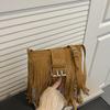 Modna Torba na Ramię z Frędzlami Niszowa Wszechstronna Retro Torba Crossbody Mała Kwadratowa Torba Prezent Urodzinowy Torba na Ramię Wysokiej Jakości Torba KTB