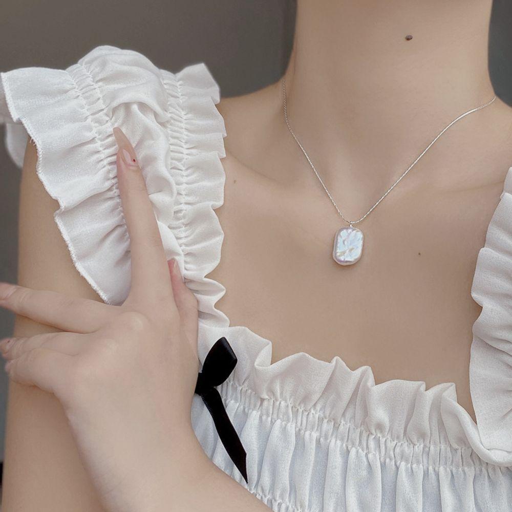 Natural S925 flat freshwater black and white pearl necklace