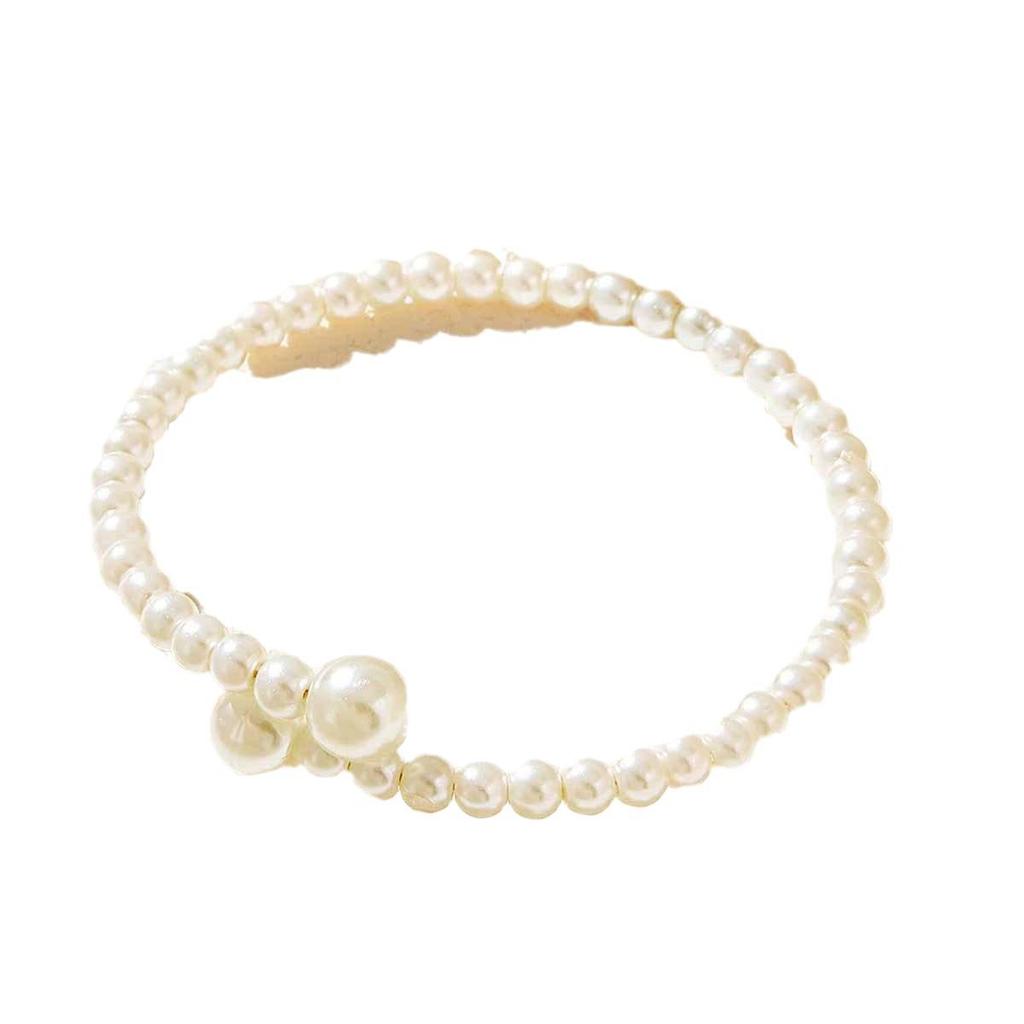 Adjustable French Retro Pearl Bracelet for Women - Elegant, High-End, and Versatile Design