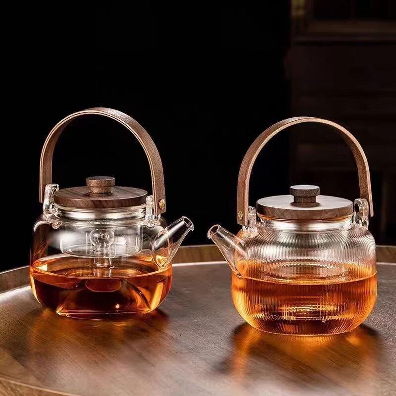 Shangqi Glass Teapot with Walnut Wood Handle