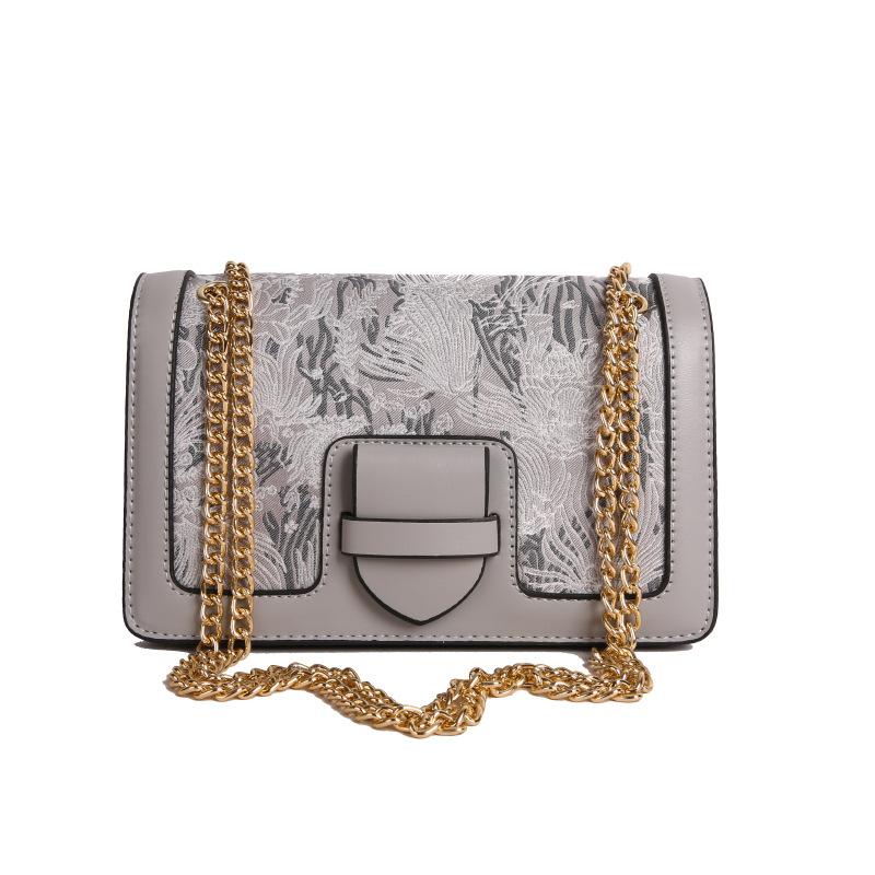 Foreign trade women's bag 2025 new literary and artistic national style embroidery thread shoulder bag fashionable retro messenger chain small square