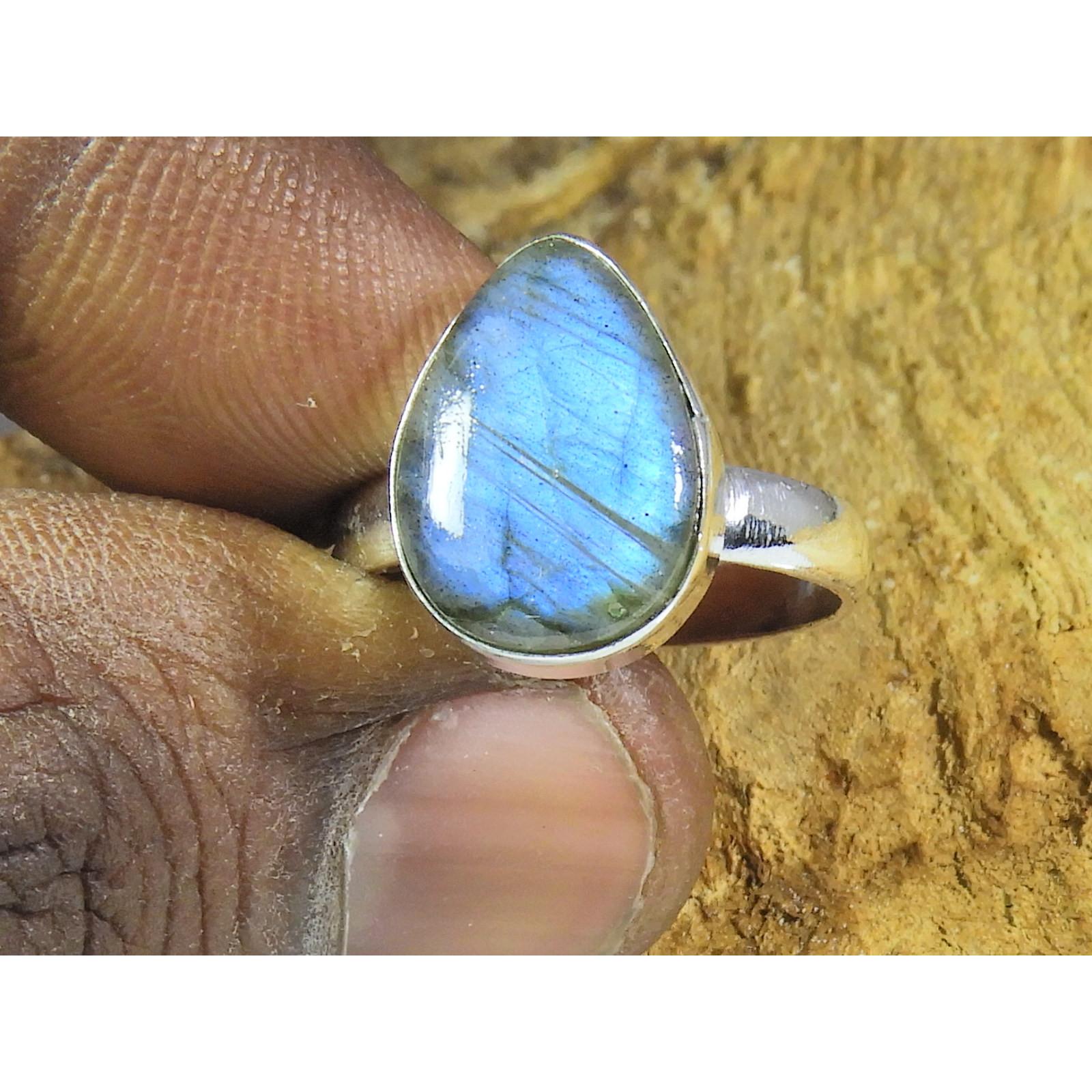 

Natural Blue Labradorite Gemstone 925 Solid Sterling Silver Ring Size US-7.5 PG-218
