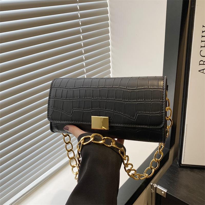 Summer New Chain Simple High-end Texture Solid Color Casual Portable Shoulder Underarm Bag Women